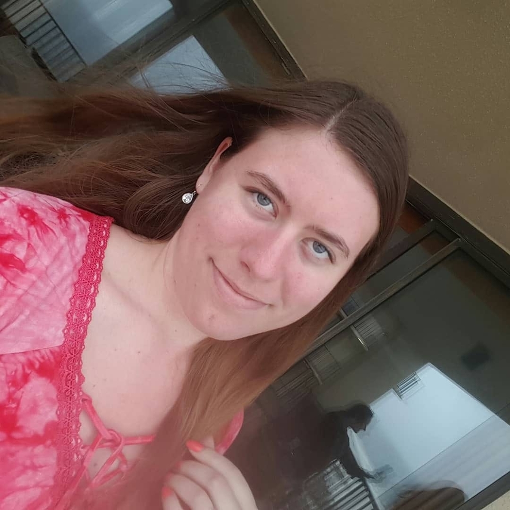 Meet your Posher, Cj